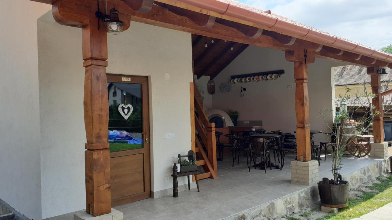 Casa Raisa & Maria Hotel Окна Сибиулуй Екстериор снимка