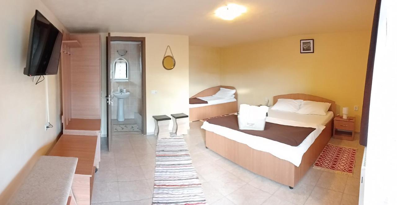 Casa Raisa & Maria Hotel Окна Сибиулуй Екстериор снимка