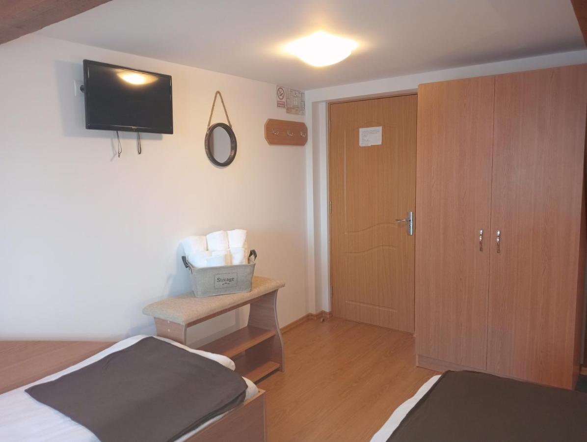 Casa Raisa & Maria Hotel Окна Сибиулуй Екстериор снимка