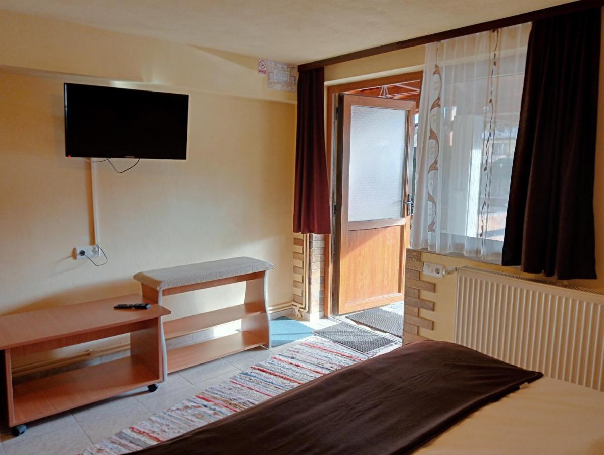 Casa Raisa & Maria Hotel Окна Сибиулуй Екстериор снимка