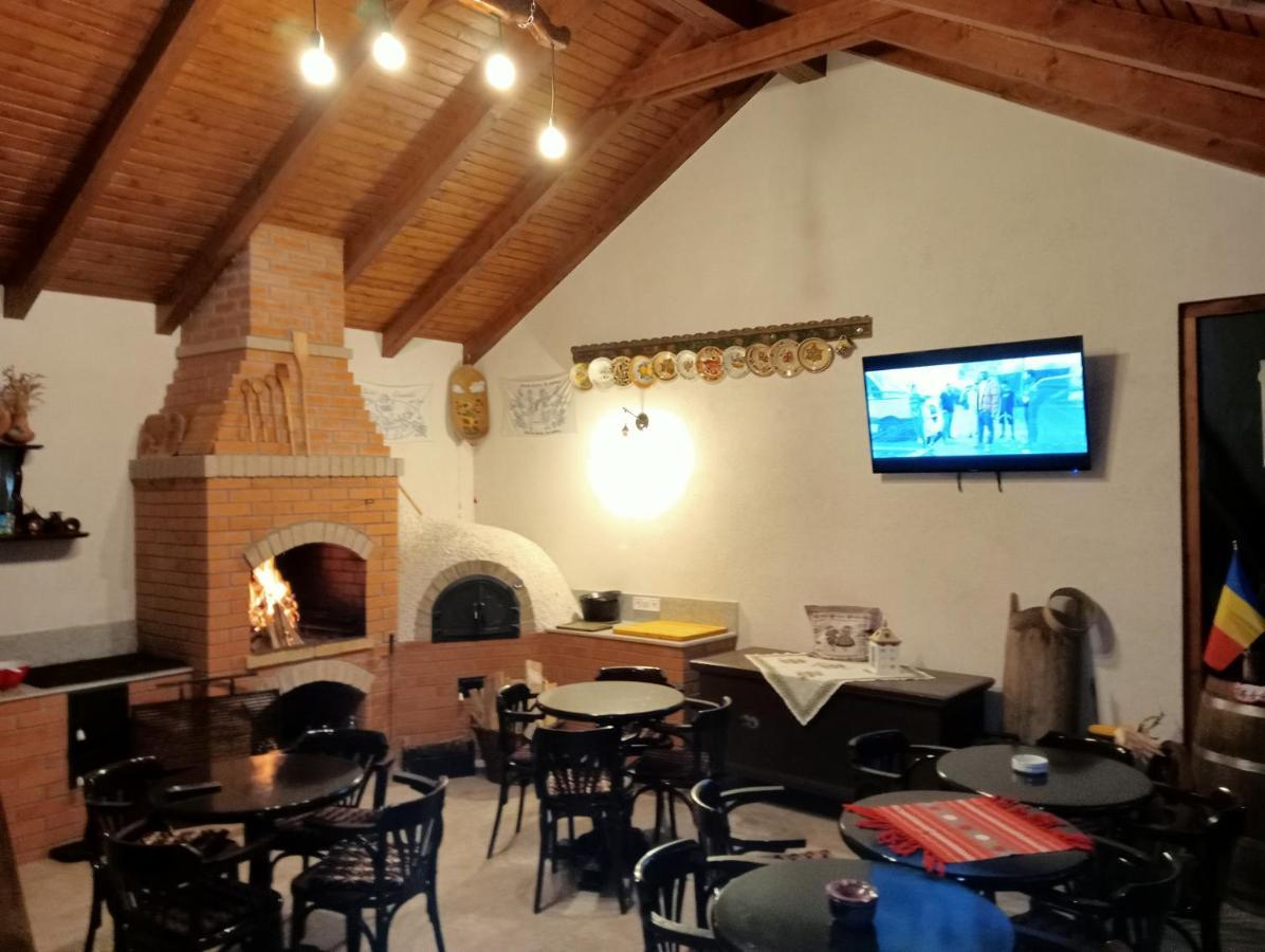 Casa Raisa & Maria Hotel Окна Сибиулуй Екстериор снимка