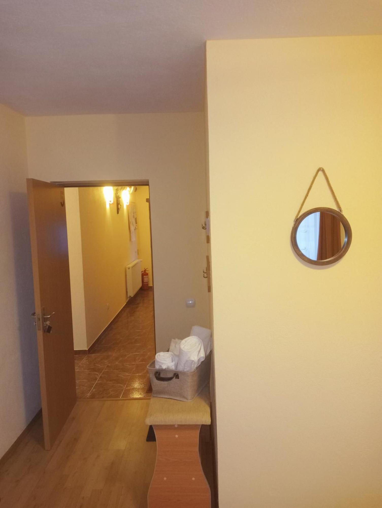 Casa Raisa & Maria Hotel Окна Сибиулуй Екстериор снимка